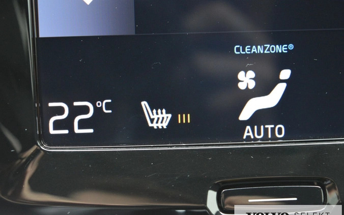 Volvo V60 cena 109900 przebieg: 129400, rok produkcji 2019 z Poznań małe 326